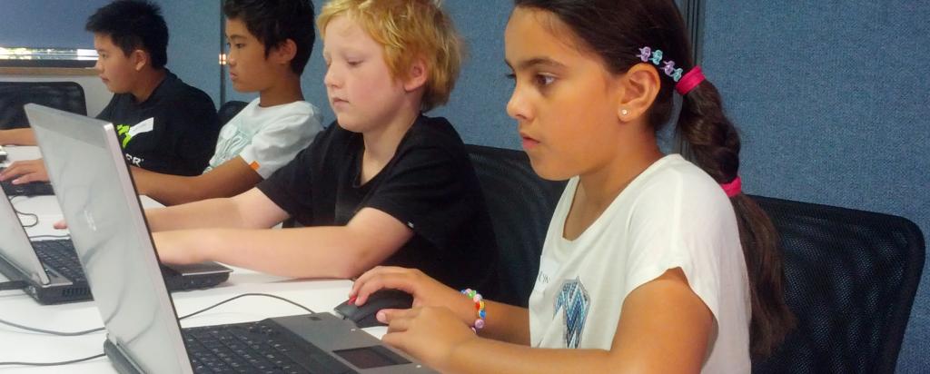Lego BricQ Prime Workshop