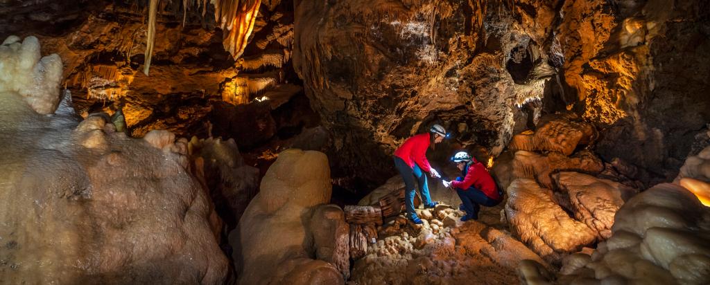 Jenolan Cave